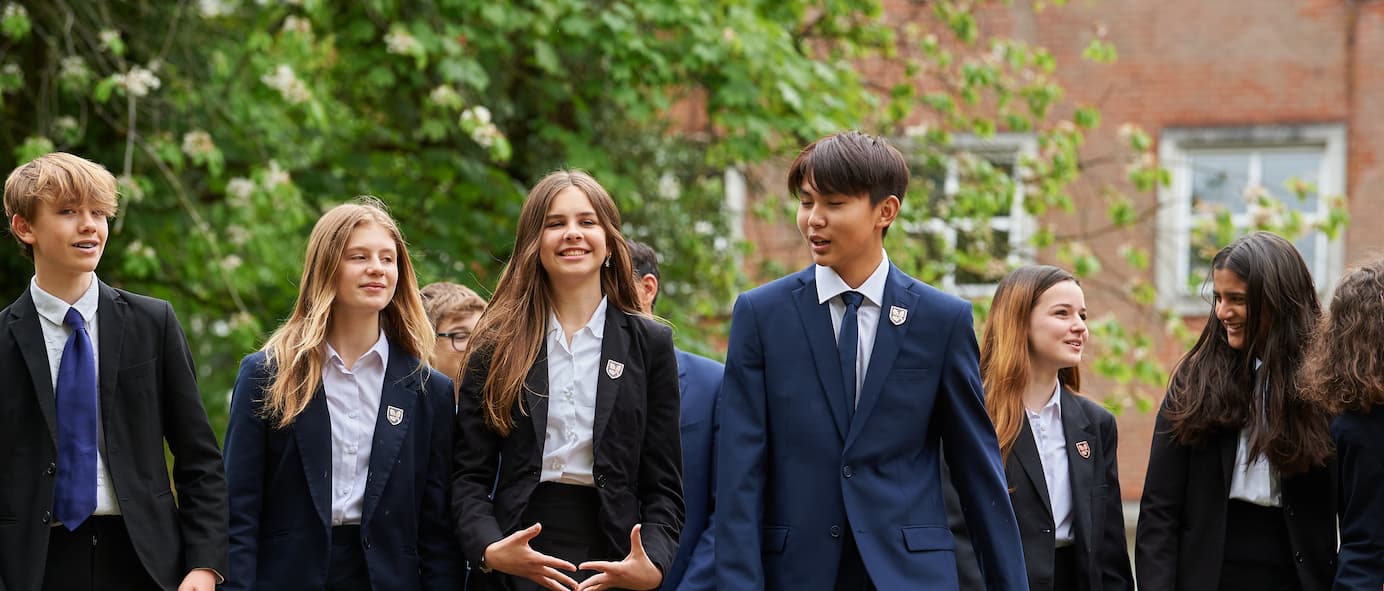 Leighton Park School